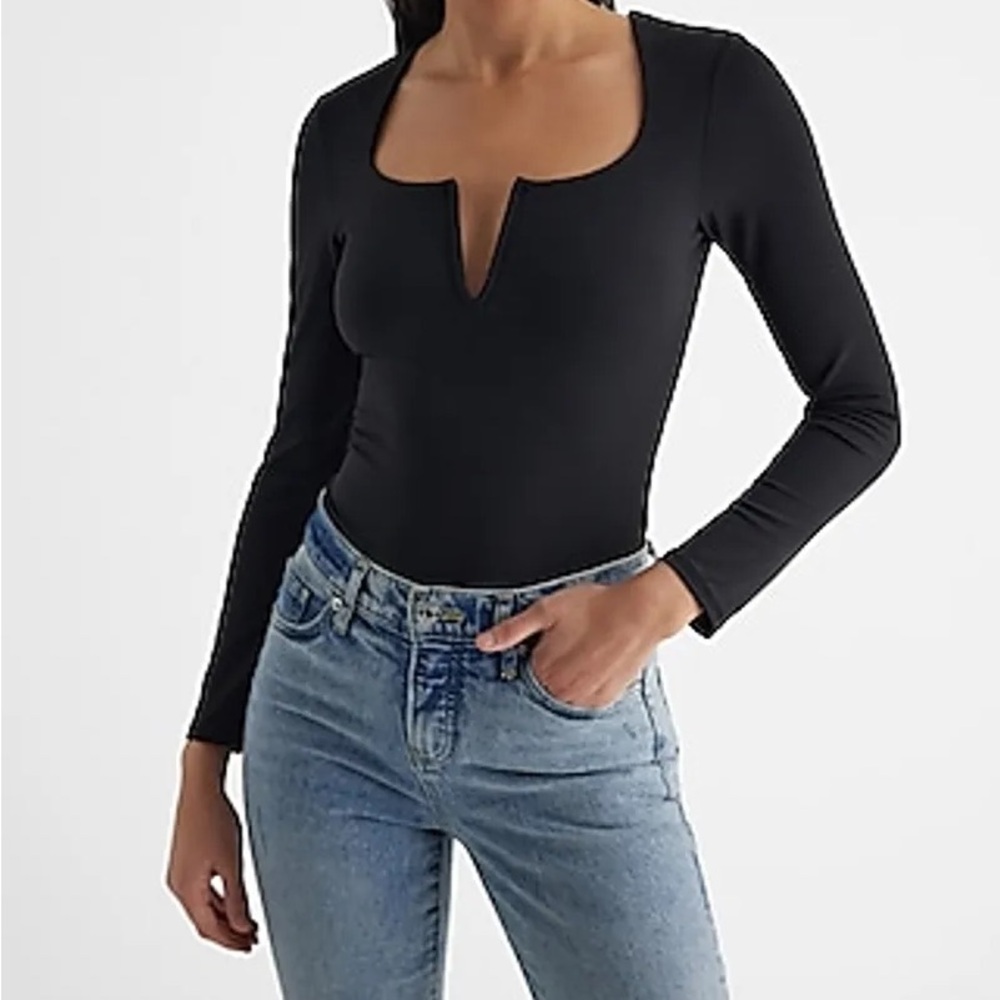 Express Black Body Contour V-neck Bodysuit